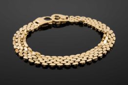 18CT GOLD BRICK LINK BRACELET, circle link clasp, stamped 'Italy', 18.5cms long, 18.2gms Provenance: