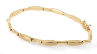 14CT GOLD BRACELET, stamped '585' and 'G C J', 19cms long, 5.5gms Provenance: private collection