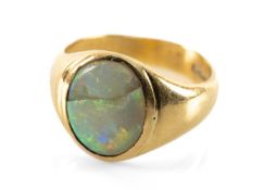 18CT GOLD OPAL RING, ring size Q 1/2, 9.4gms Provenance: private collection Bridgend County
