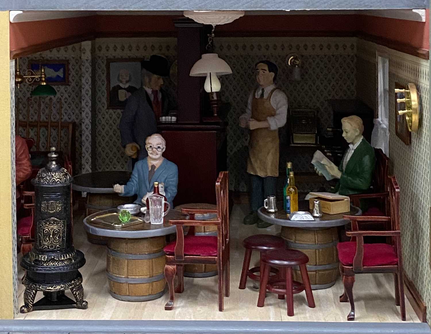 GOOD LARGE MODERN DOLL'S HOUSE WITH COMPREHENSIVE CONTENTS, 88 (h) x 83 (w) x 47cms (d) - Image 17 of 20