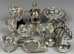 ASSORTED SILVER COLLECTABLES including pair of circular bonbon dishes with pierced sides, pedestal
