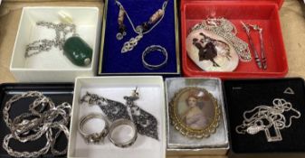 ANTIQUE, VINTAGE & MODERN JEWELLERY, contained within seven boxes Provenance: private collection