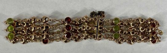 9CT ROSE GOLD CHAIN LINK BRACELET, set with peridot and garnets, with safety chain, 18cms (l), 13.