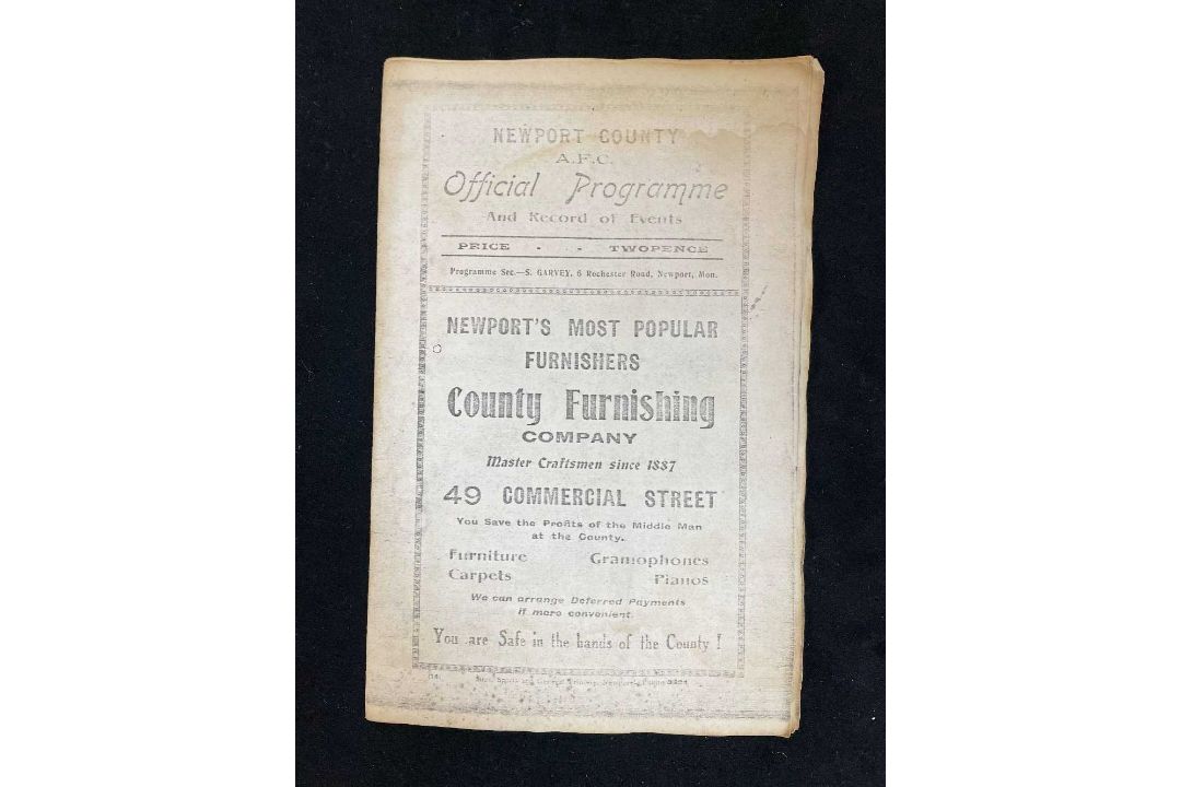 THE FOOTBALL CLUB HOUSE: EARLY NEWPORT COUNTY AFC PROGRAMMES OF SEASONS 1923 - 1928, programmes of - Image 8 of 11