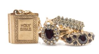 GROUP OF 9CT GOLD JEWELLERY comprising 9ct gold 'Holy Bible' pendant on 9ct gold chain, together