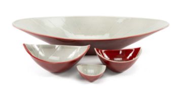 FOUR PIECES OF SWEDISH RÖRSTRAND 'CALIFORNIA' PATTERN TABLE WARE, designed by Carl-Harry Stålhane (