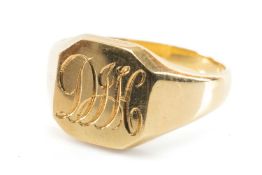 18CT GOLD SIGNET RING, engraved initials, ring size R, 8.4gms in ring box Provenance: private