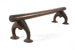 FIJI HEADREST, KALI, early-mid 19th C., long cylindrical bar support raised on two pairs of bowed,