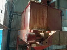 Geelen 1.4m x 1.4m Box Cooler, approx. 2m x 2m x 3m, 3 tonne per hour capacity, loading free of