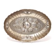 Fruchtschale. Deutschland, 19./20. Jh. | Silber, innen vergoldet.