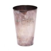 Großer Becher. Schwäbisch Gmünd, Gebrüder Deyhle | Silber.