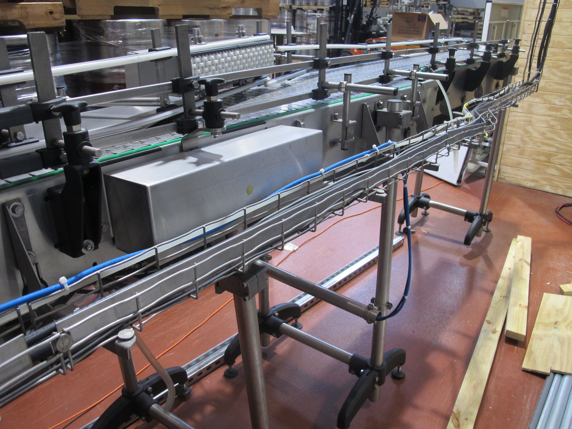 Consignment Lot - Lot Location: Branford CT - Krones Kosme Glass Bottle Beer Line - Image 80 of 112