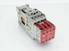 (5) ALLEN BRADLEY 700S-CF620DJC Contactor
