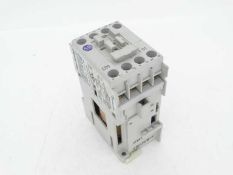 (5) ALLEN BRADLEY 100-C09DJ01 Contactor