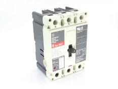 WESTINGHOUSE HMCP007C0 CIRCUIT BREAKER