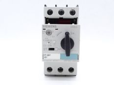 (10) SIEMENS 3RV1021-0AA10 Circuit Breaker