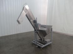 Stainless Steel Cleated Cap Elevator with 54