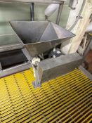 Stainless Steel Hopper with Auger Feeder