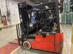 Linde E20 Forklift