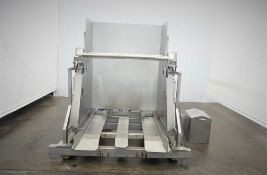 MTC LEC Hydraulic Tote Dumper