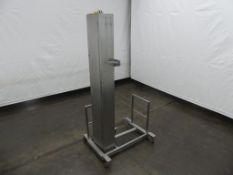 E-Quip 320 Stainless Steel Column Tote Dumper