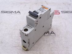 (10) SCHNEIDER ELECTRIC 17404 CIRCUIT BREAKER
