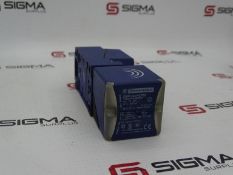 (10) SCHNEIDER ELECTRIC XS8C4A1PCP20 SWITCH