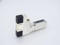 (10) SMC VQ1400RY-5 VALVE