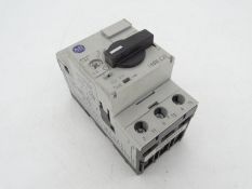 (10) ALLEN BRADLEY 140M-C2E-B16 SERIES B CIRCUIT BREAKER