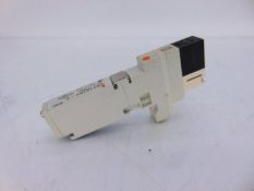 (10) SMC VQ1101RY-5 VALVE