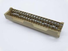 (10) SCHNEIDER ELECTRIC 140-XTS-002-00 TERMINAL BLOCK