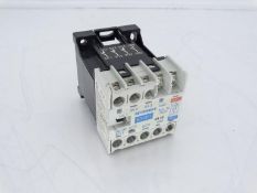 (10) MITSUBISHI SD-Q11DC24V CONTACTOR