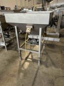 Meyer HF-15 Stainless Steel Linear Vibratory Feeder W/ 70 Gallon Hopper