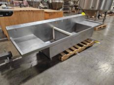 2 Tub stainless steel sink