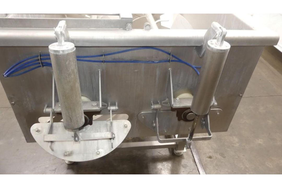 AMFEC 510 Mixer - Image 7 of 19