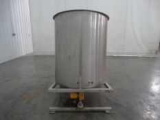 110 Gallon SS Tank with Vibratory Stand