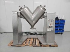 Jiangyin Baoli Machinery JB-300 Stainless Steel V Blender