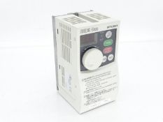 (5) MITSUBISHI FR-S520SE-0.2K DRIVE