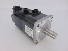(2) MITSUBISHI HF-KP23B SERVO MOTOR
