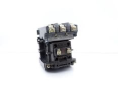 (2) ALLEN BRADLEY 500-BODX21 SERIES B CONTACTOR