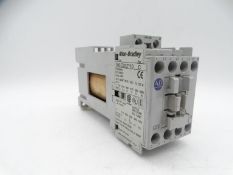 (2) ALLEN BRADLEY 100-C23ZJ10 SERIES C CONTACTOR