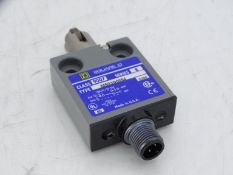 (2) SCHNEIDER ELECTRIC 9007MS03G0054 SWITCH