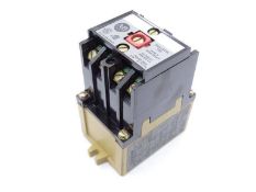 (10) ALLEN BRADLEY 700-P400A1 SERIES B RELAY