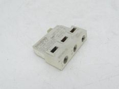 (10) SIEMENS 3RV1901-1D CONTACT BLOCK