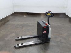 UniCarriers WLXT2W7S22V Electric Pallet Jack