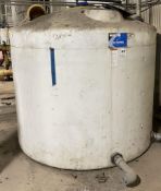 Ace Roto-Mold Vertical 2000 Gal Poly Tank 90