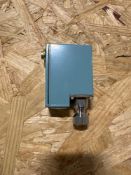 TELEMECANIQUE XMJ-A0125 Pressure Switch