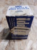 IDEC ASW302 Selector Switch, 3 Position, 2NC Contact Blocks, 600VAC/DC, 10AMP