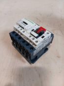 SCHNEIDER ELECTRIC LC2D25G7 2 IN LOT Reversing Contactor, 575VAC, 25 AMP