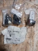 EATON E22P2 LOT OF 4 Pushbutton, Flush
